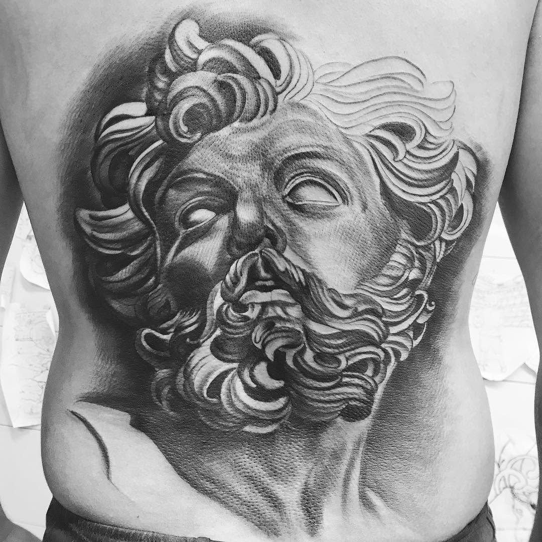backtattoo instatattoo ed ist blackandgreytattooblackandwhite blackandgrey martink_tattooinprogresstattoo backpiece realistictattoo realismo realism blacktattoo sevilla sevillatattoo doshermanas doshermanastattoo