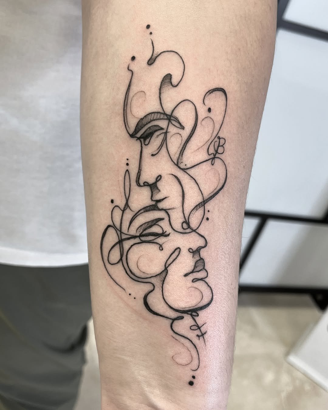 Tatuaje profesional en estudio MartinK Tattoo