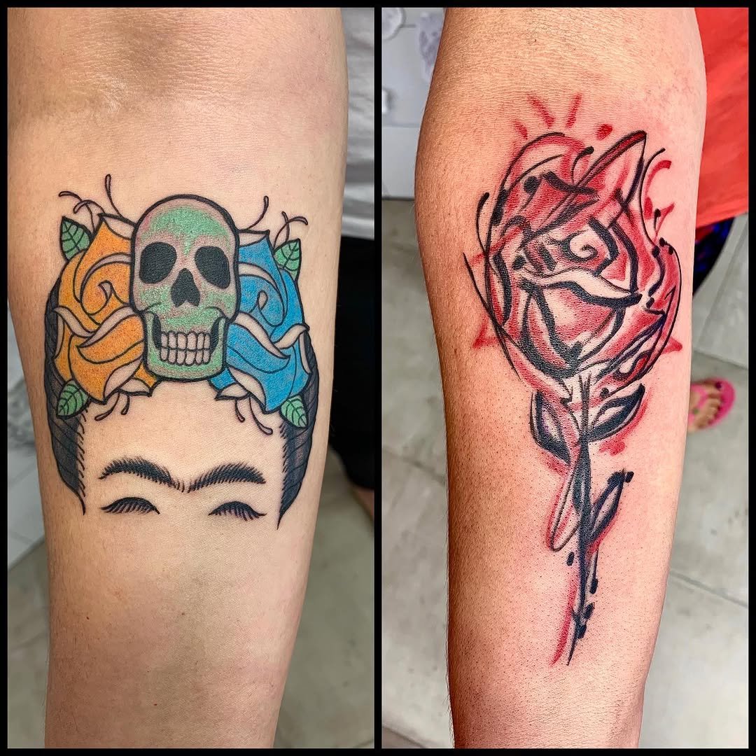 Tatuaje profesional en estudio MartinK Tattoo rosa calavera