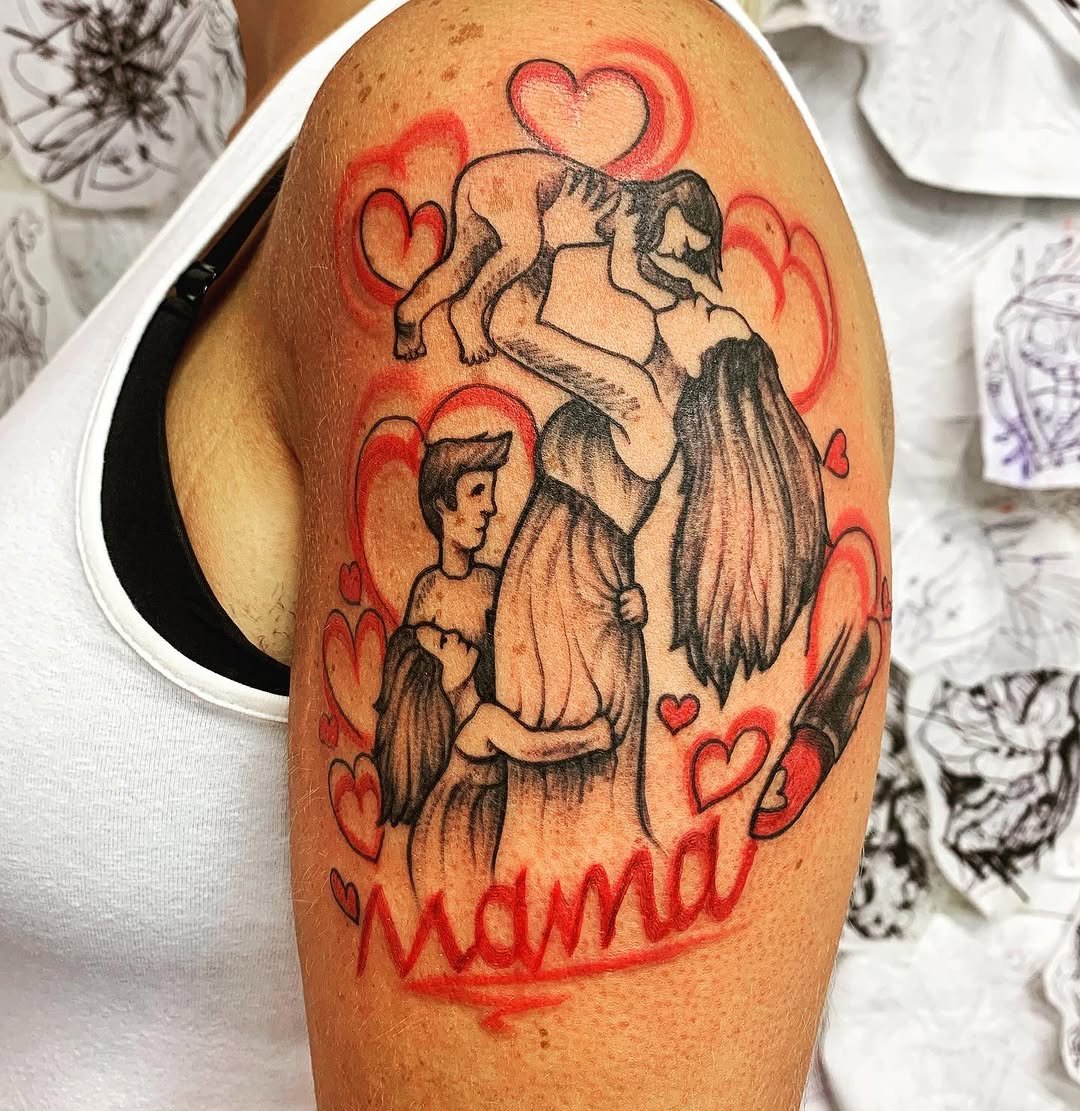 Tatuaje profesional en estudio MartinK Tattoo