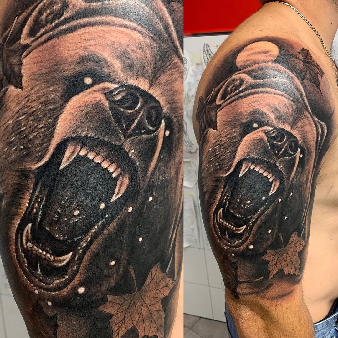 Tatuaje profesional en estudio MartinK Tattoo