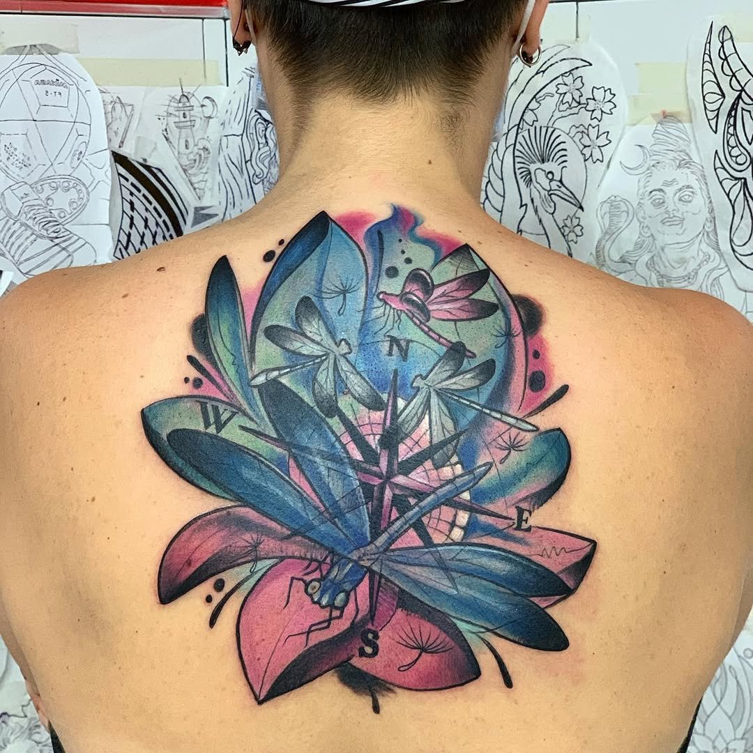 Libélulas y flores